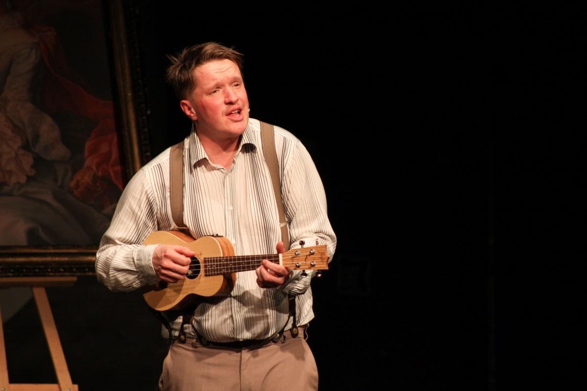 Večer komedije Profesor Kuzman mlajši 2019 - ukulele